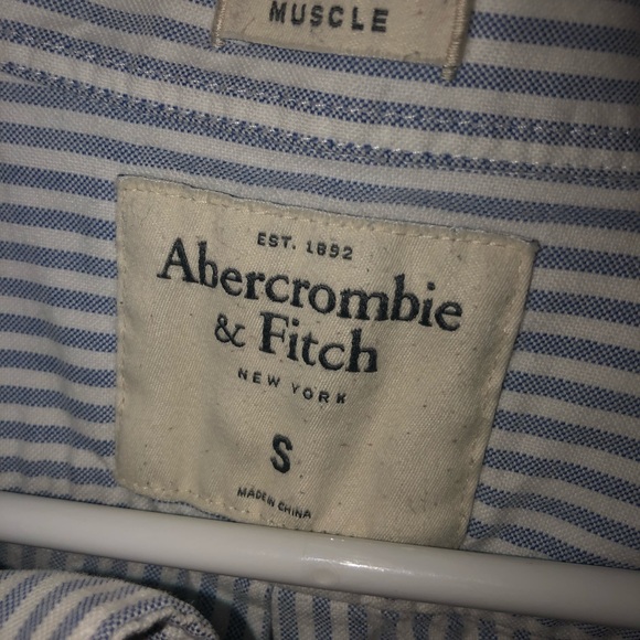 Abercrombie and Fitch button down - Picture 3 of 3